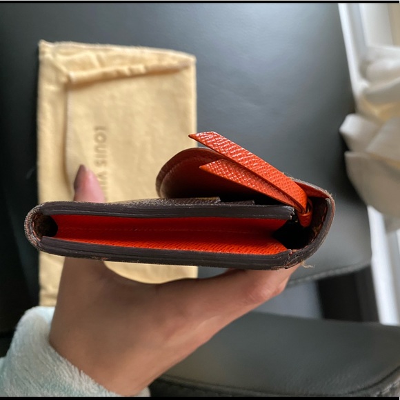 SOLD ‼️Louis Vuitton Emilie WALLET - Picture 8 of 10